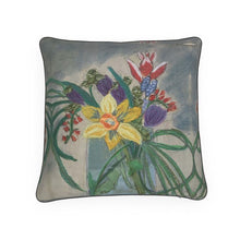 Load image into Gallery viewer, Floral Vase Cushion
