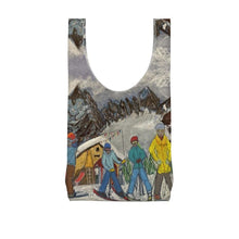 Load image into Gallery viewer, A Parachute shopping bag with a scene of skiers in Maison Vielle
