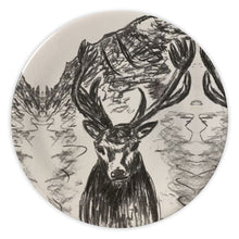 Load image into Gallery viewer, A bone chine plate that could be an object of admiration
